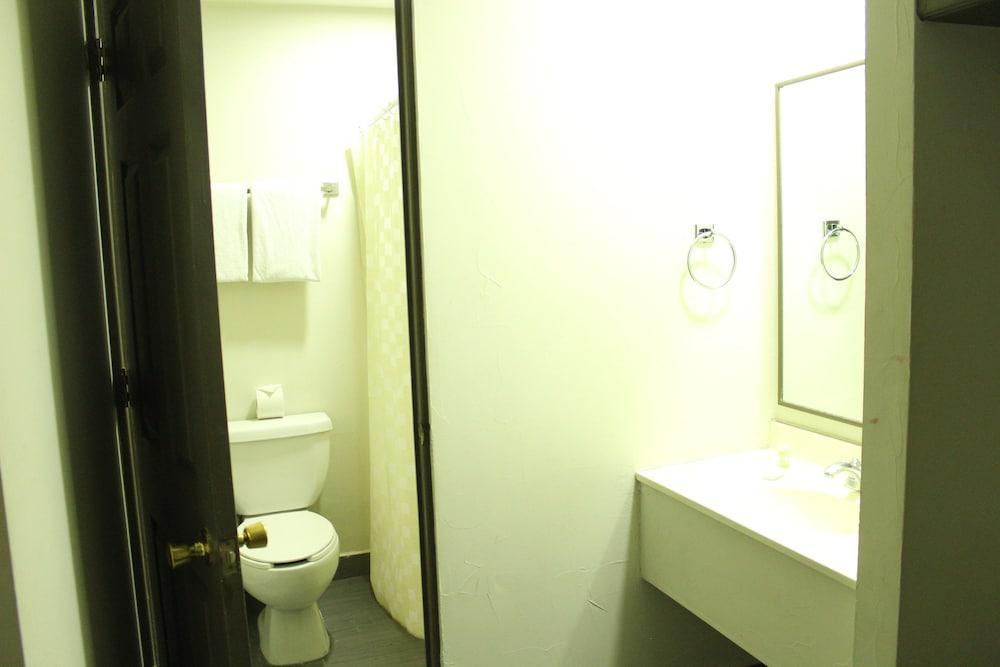 Hotel Plaza Del Arco - Monterrey Ngoại thất bức ảnh
