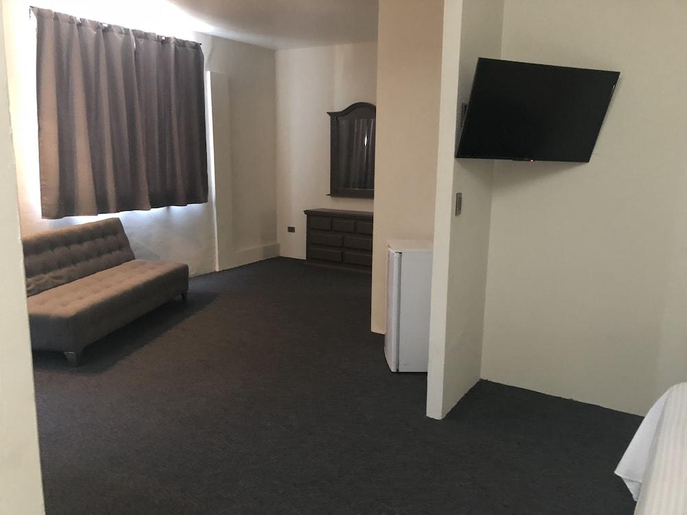 Hotel Plaza Del Arco - Monterrey Ngoại thất bức ảnh