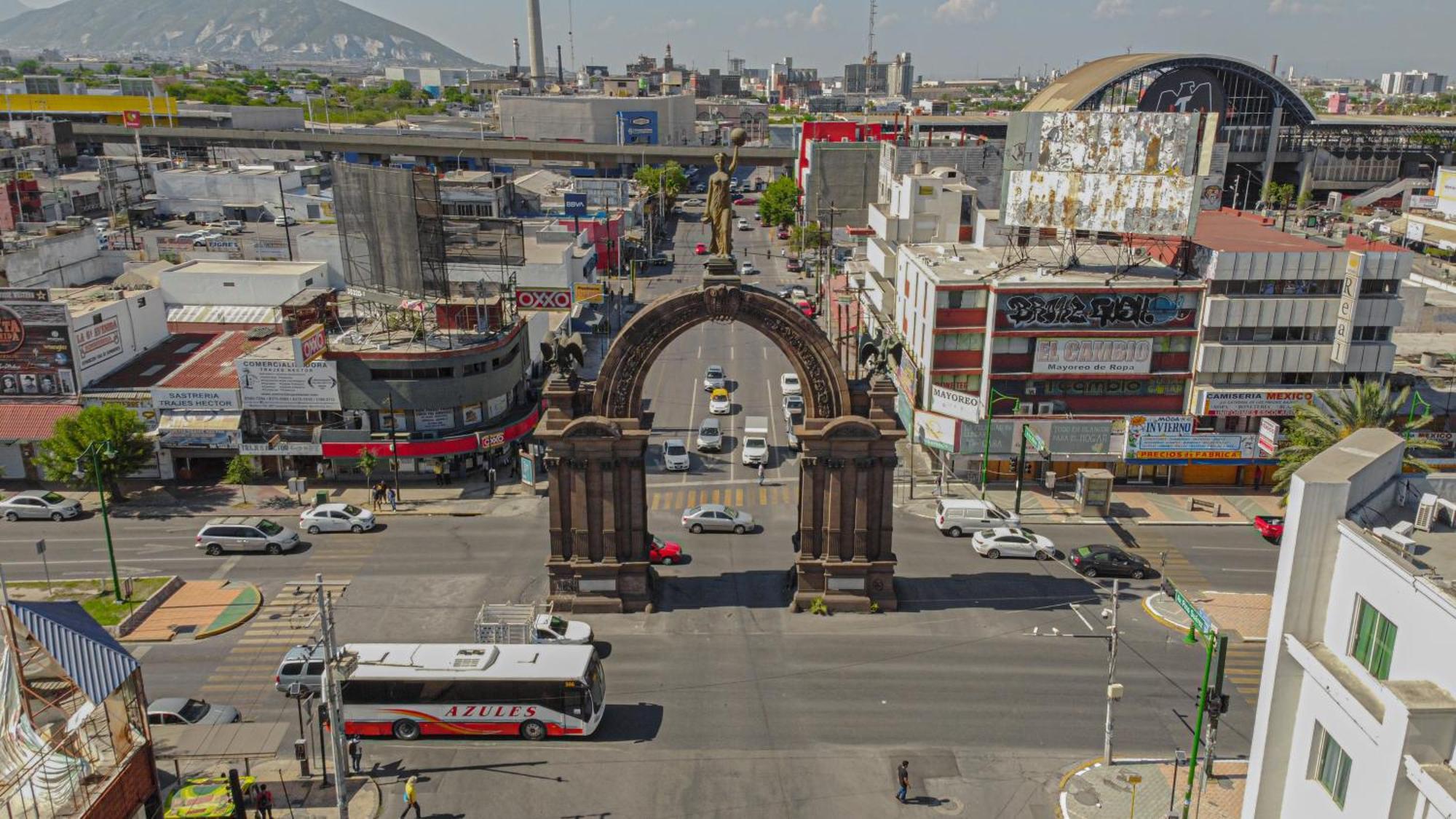 Hotel Plaza Del Arco - Monterrey Ngoại thất bức ảnh