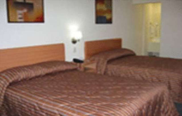 Hotel Plaza Del Arco - Monterrey Phòng bức ảnh